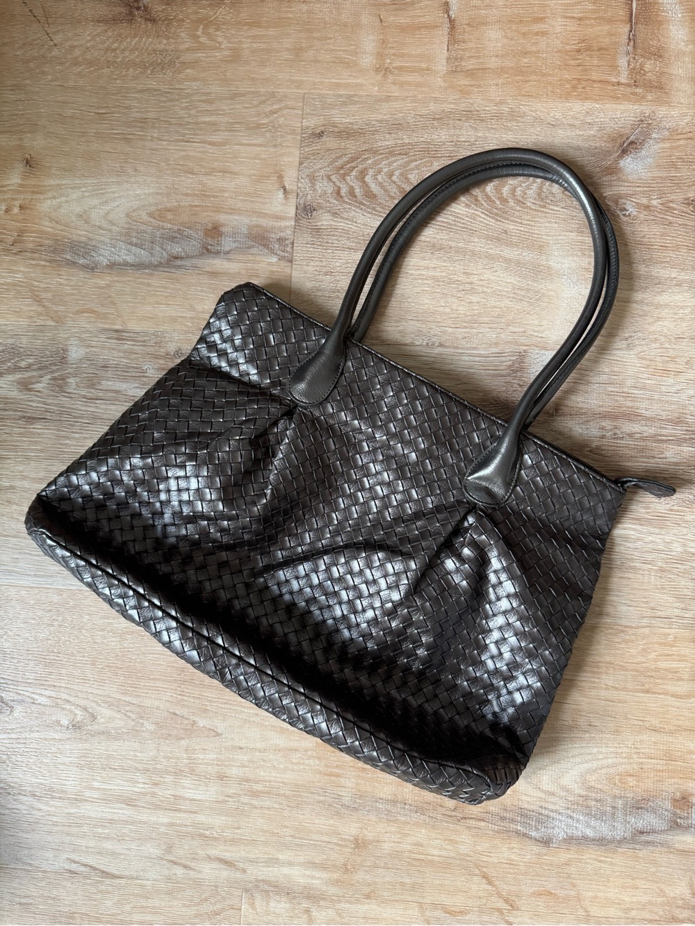 Barr & Barr Brown Weave Faux Leather Purse at Bloomies Bloomingdale’s